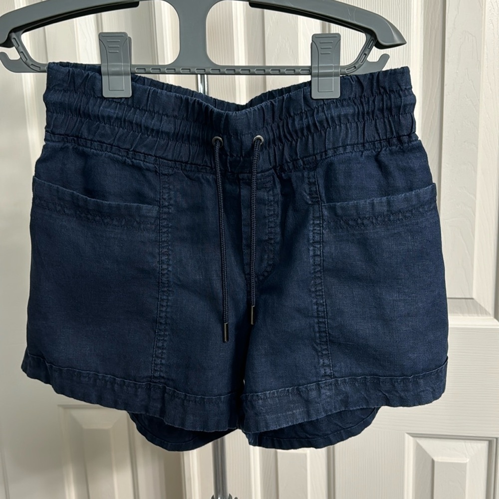 Athleta Cabo Linen 4” Short